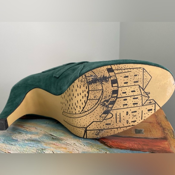 Bella Vita kid suede shoes - Picture 10 of 10